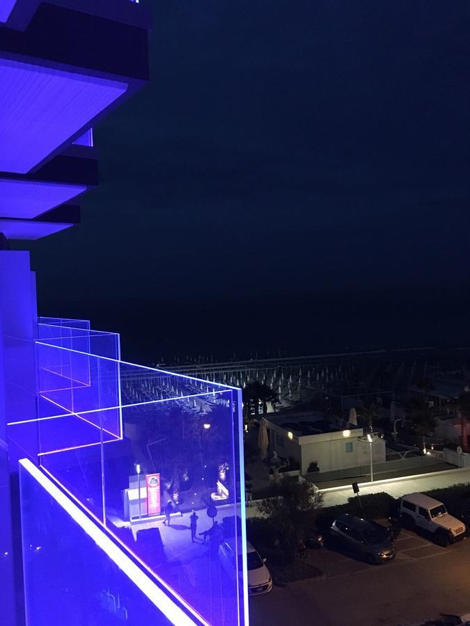 Hotel Diplomatic Riccione Luaran gambar